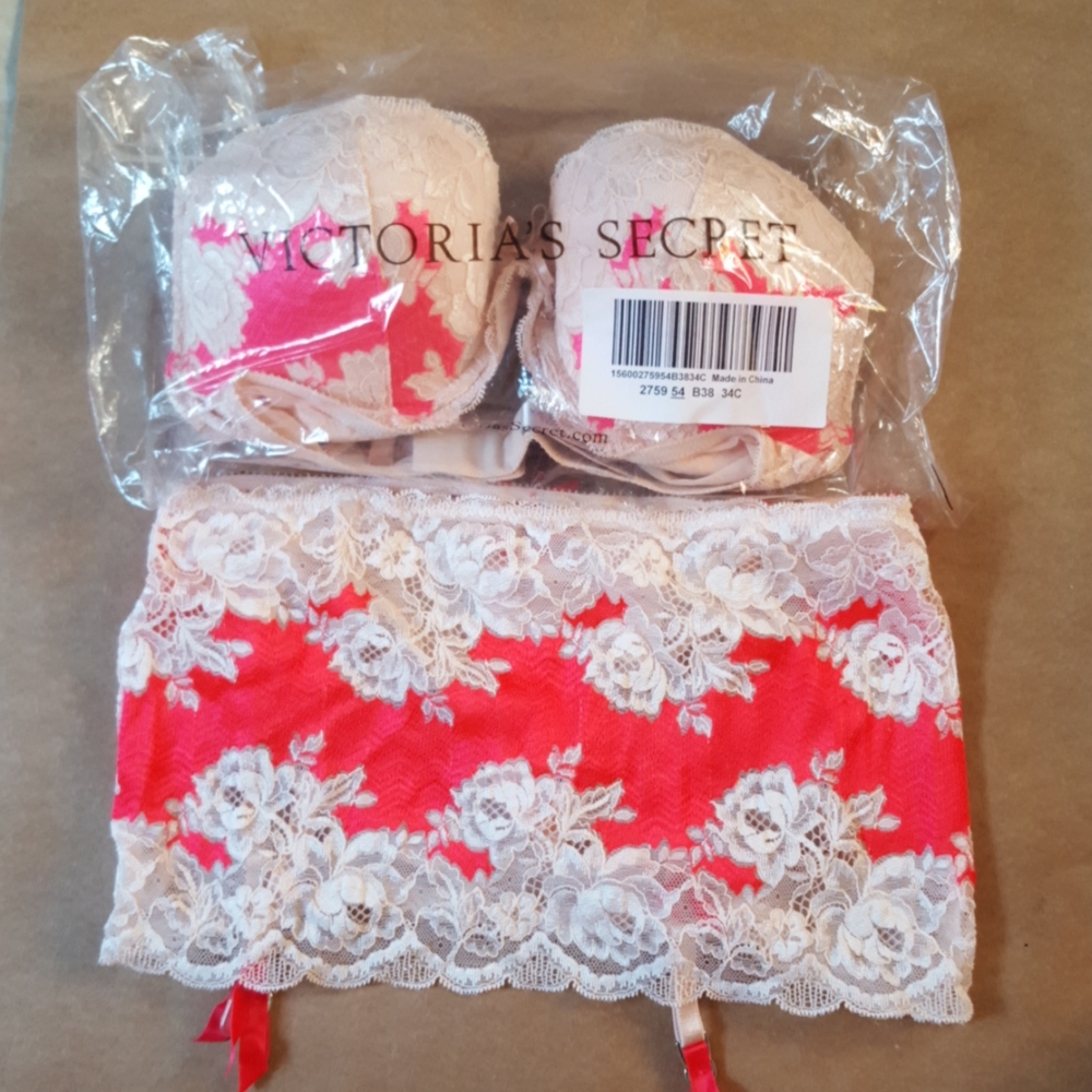 Victoria's secret very sexy push up 34C small